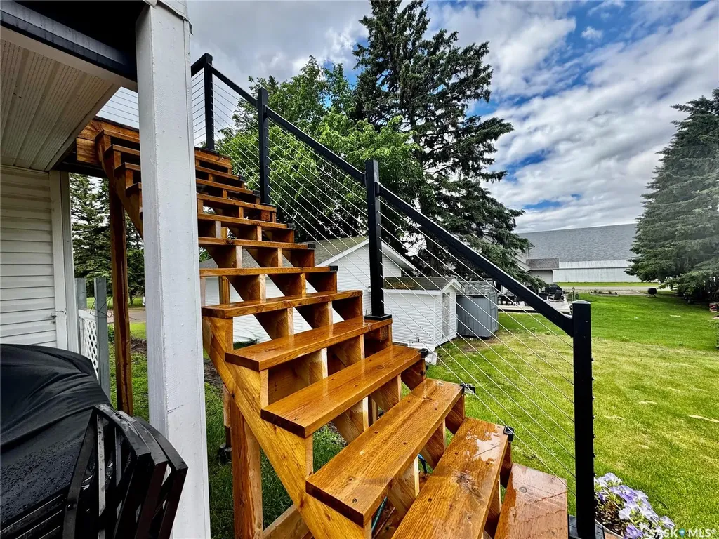116 Sharman Street Springside SK S0A 3V0