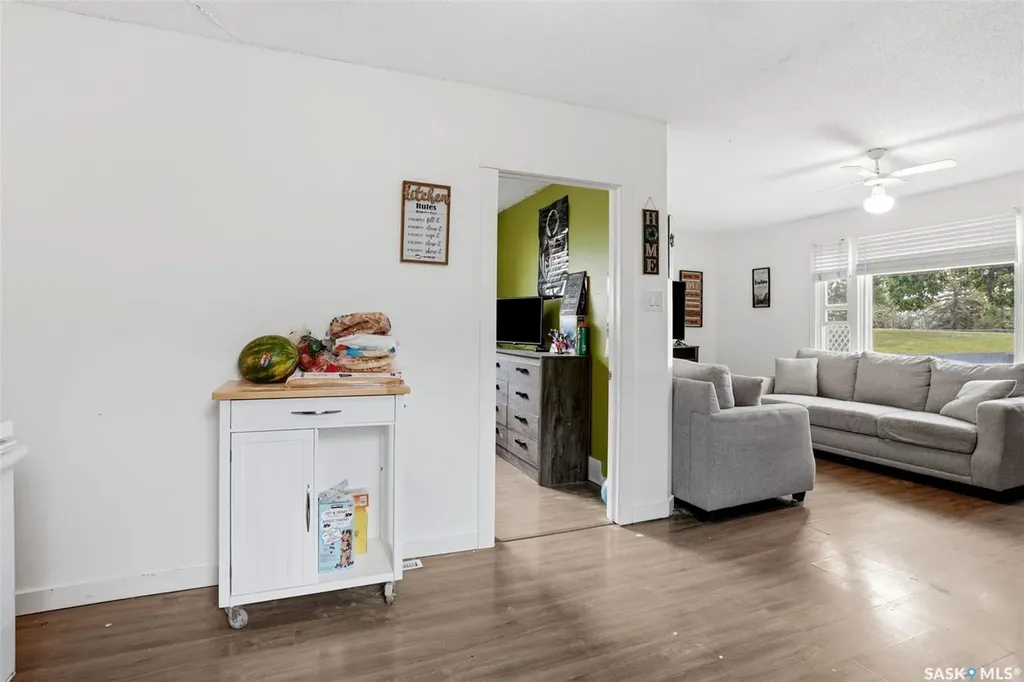 1860 Alexandra Street Regina SK S4T 4P3