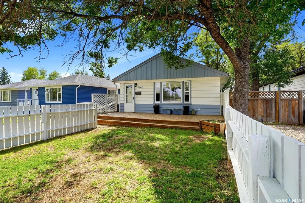 1860 Alexandra Street Regina SK S4T 4P3