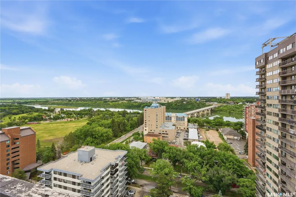 320 5th Avenue N Saskatoon SK S7K 2P5