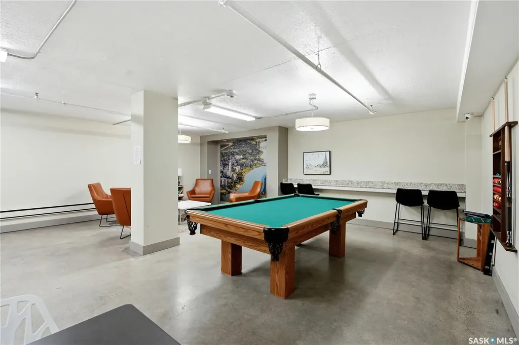 320 5th Avenue N Saskatoon SK S7K 2P5