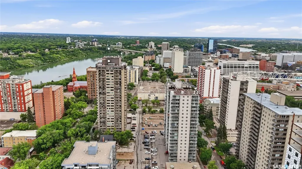 320 5th Avenue N Saskatoon SK S7K 2P5
