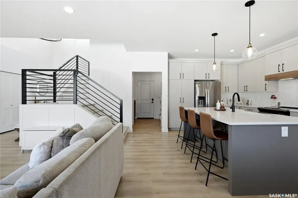 147 Barrett Street Saskatoon SK S7W 0Z8