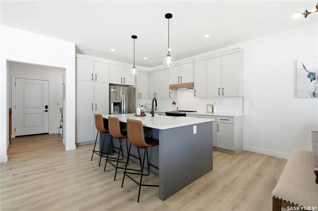 147 Barrett Street Saskatoon SK S7W 0Z8