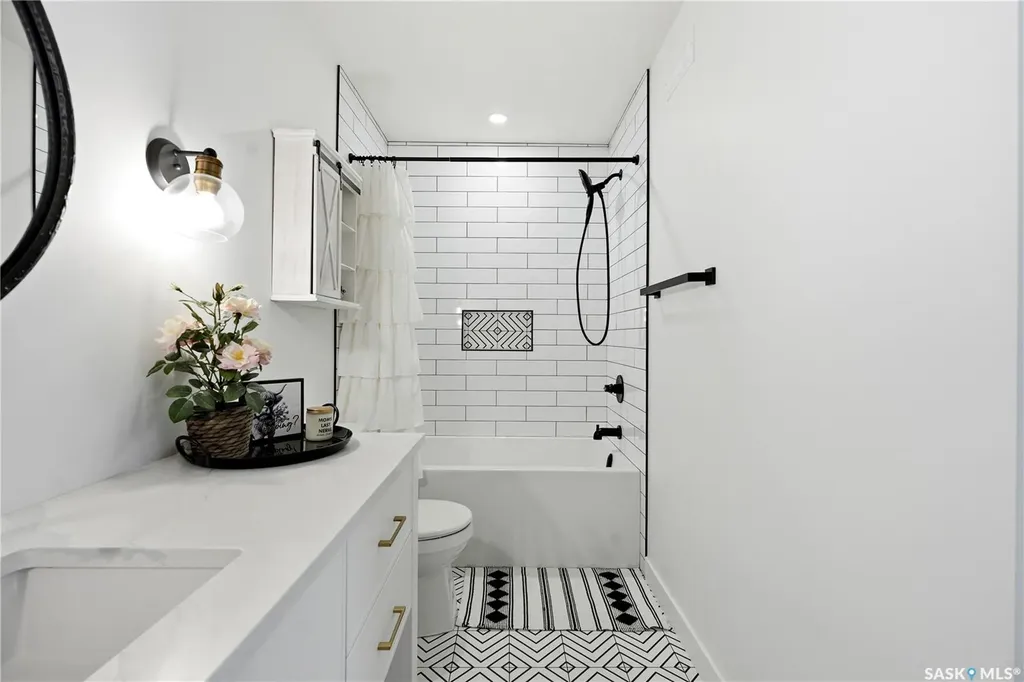 147 Barrett Street Saskatoon SK S7W 0Z8