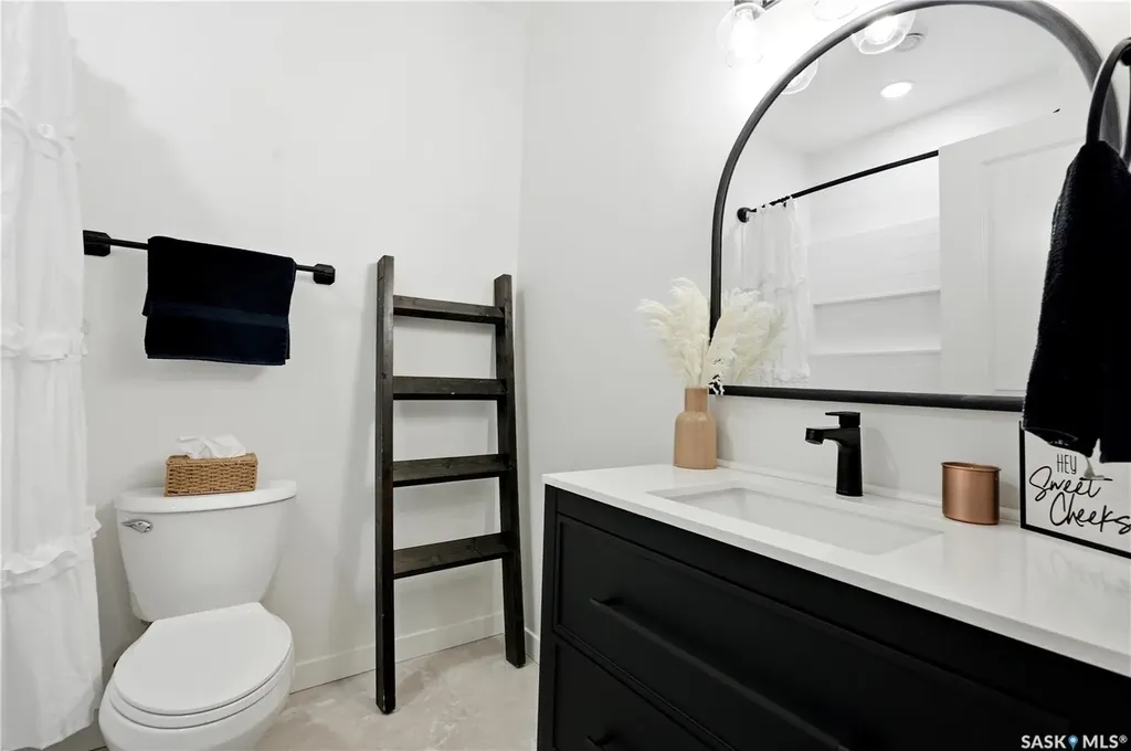 147 Barrett Street Saskatoon SK S7W 0Z8
