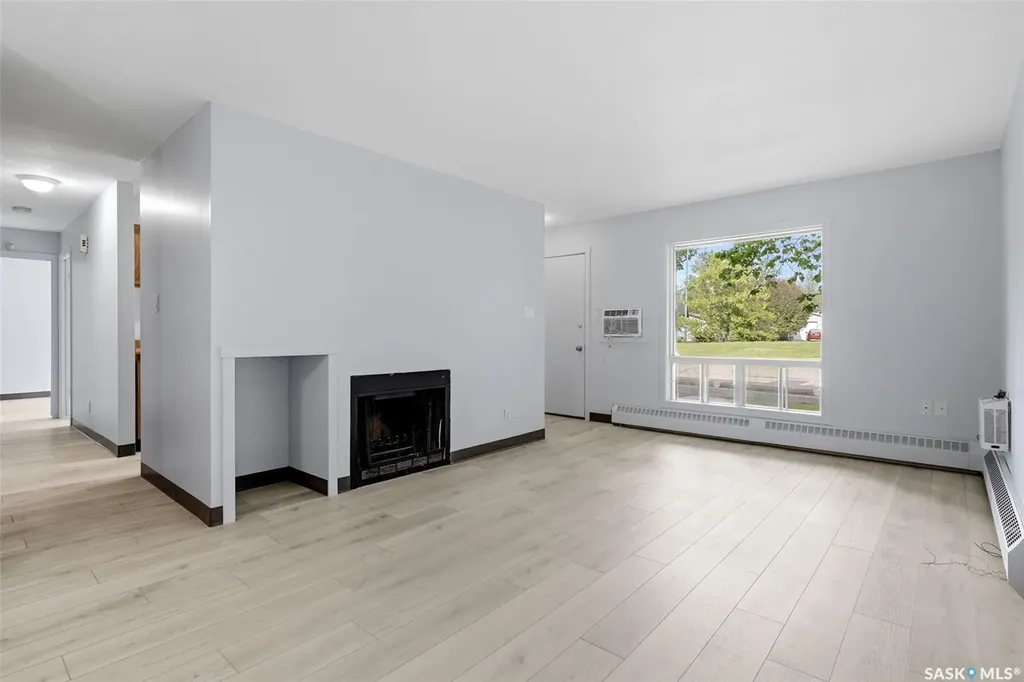 51 Rodenbush Drive Regina SK S4R 8C7