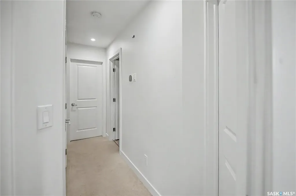 106 Westfield Road Saskatoon SK S7V 0Z8