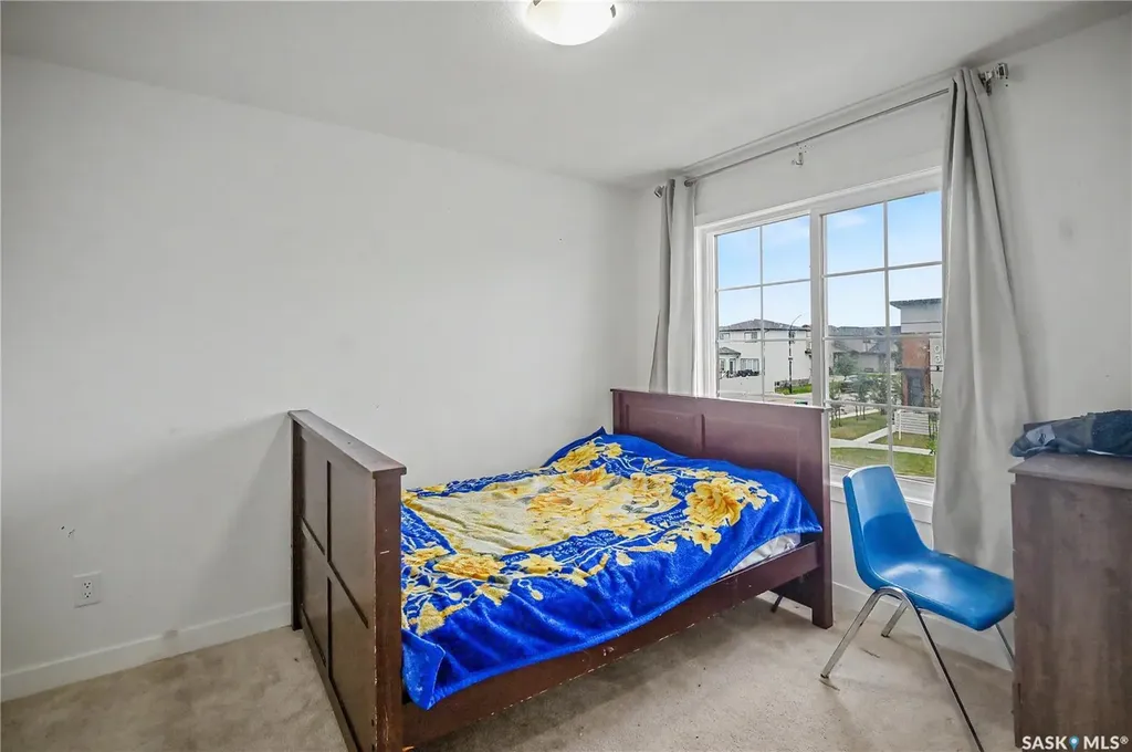 106 Westfield Road Saskatoon SK S7V 0Z8