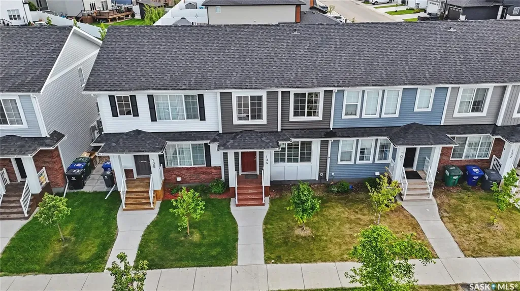106 Westfield Road Saskatoon SK S7V 0Z8
