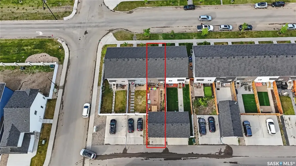 106 Westfield Road Saskatoon SK S7V 0Z8