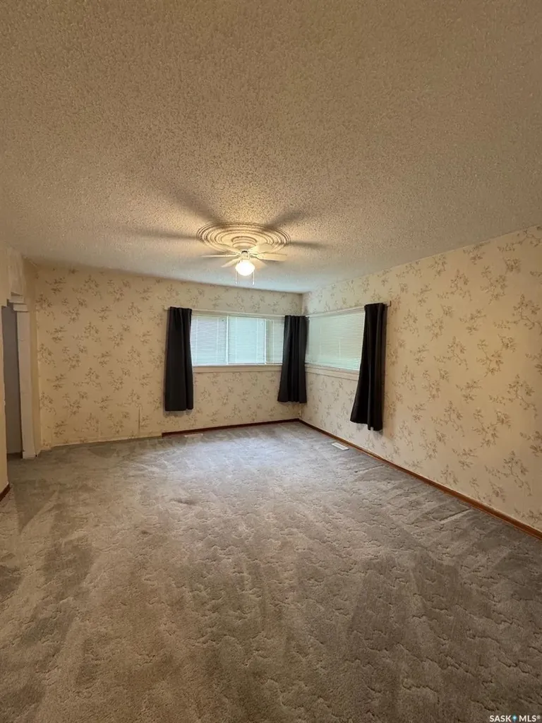 1301 107th Street North Battleford SK S9A 1Z6