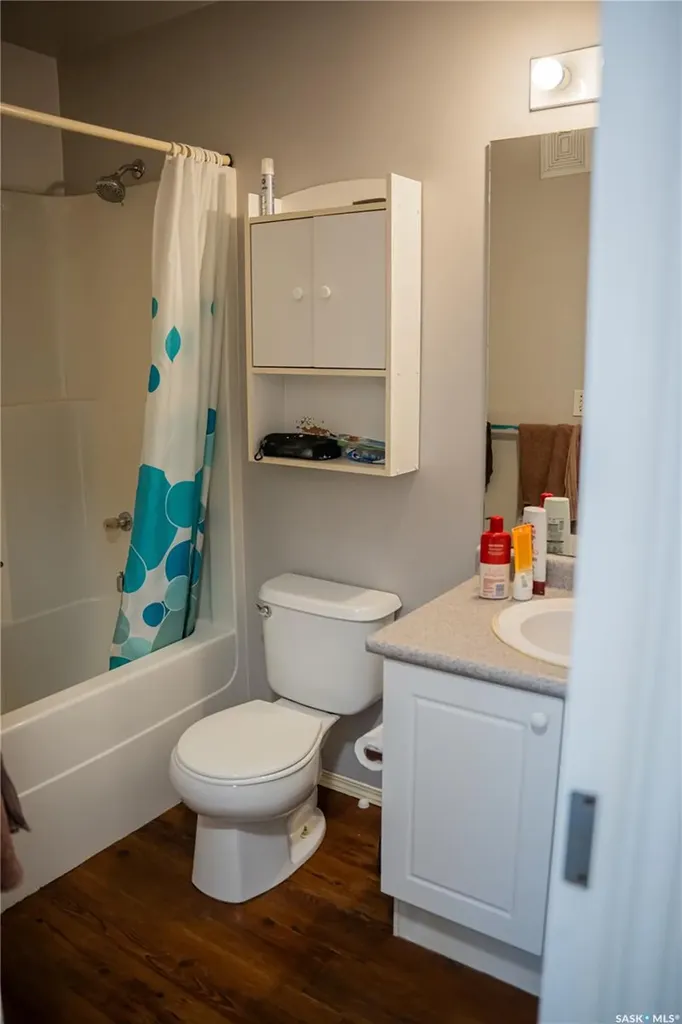 663 Beckett Crescent Saskatoon SK S7N 4X2