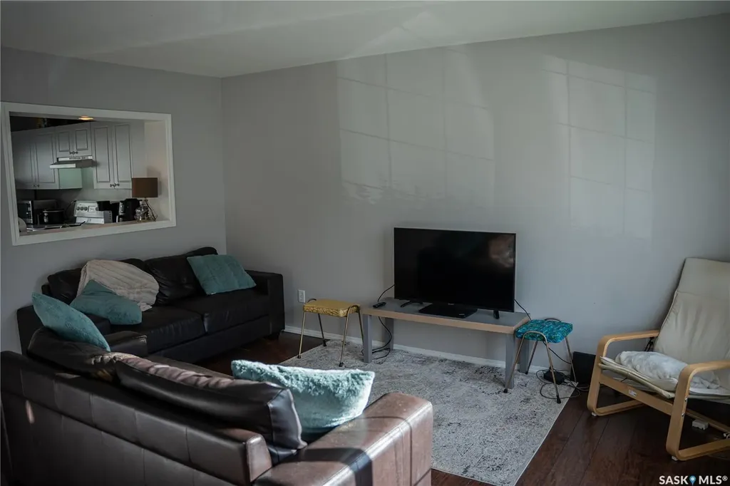 663 Beckett Crescent Saskatoon SK S7N 4X2