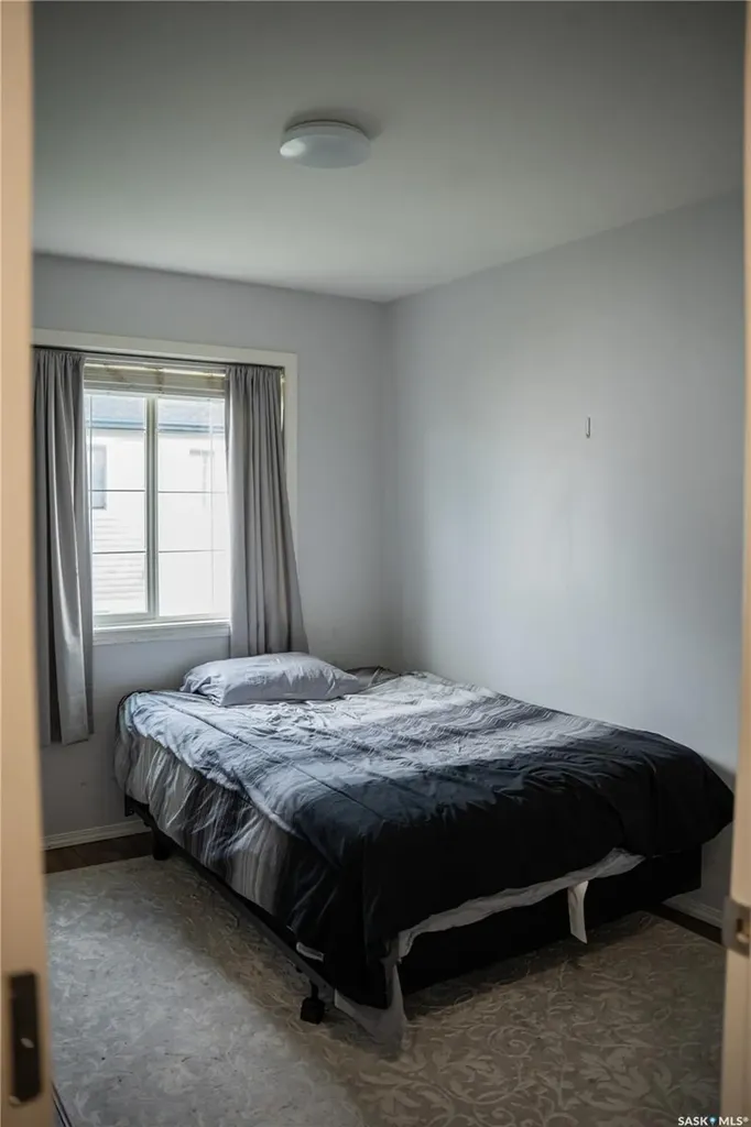 663 Beckett Crescent Saskatoon SK S7N 4X2
