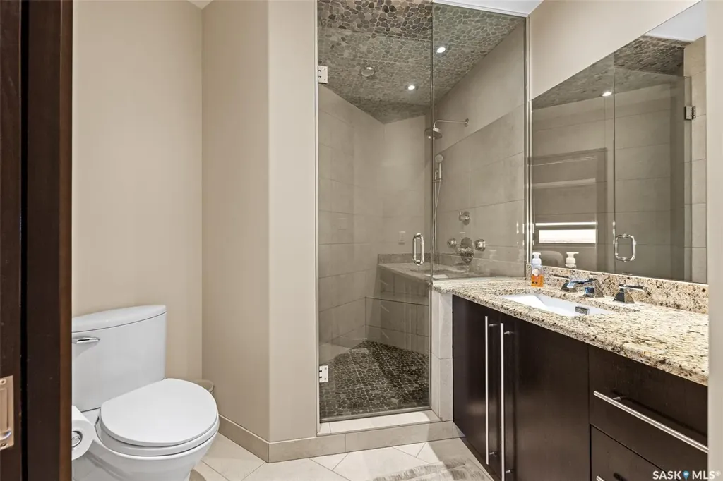 1914 Hamilton Street Regina SK S4P 3N6