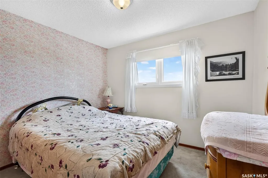 1343 Stadacona Street W Moose Jaw SK S6H 6L4