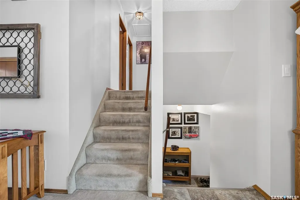 1343 Stadacona Street W Moose Jaw SK S6H 6L4