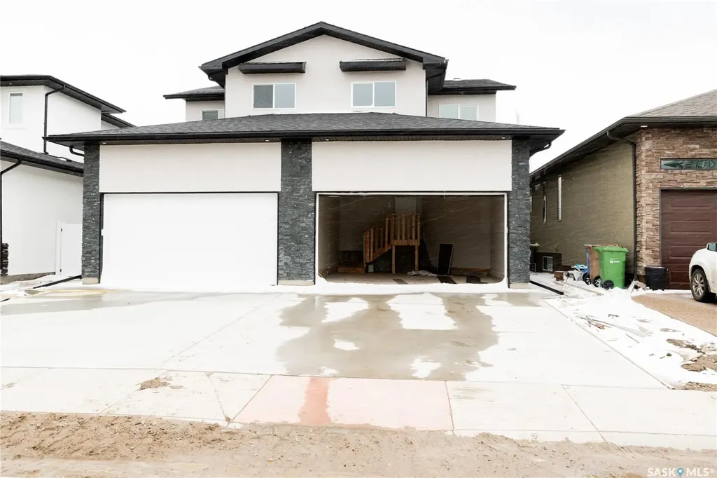 4513 Green Brooks Way E Regina SK S4V 3K5