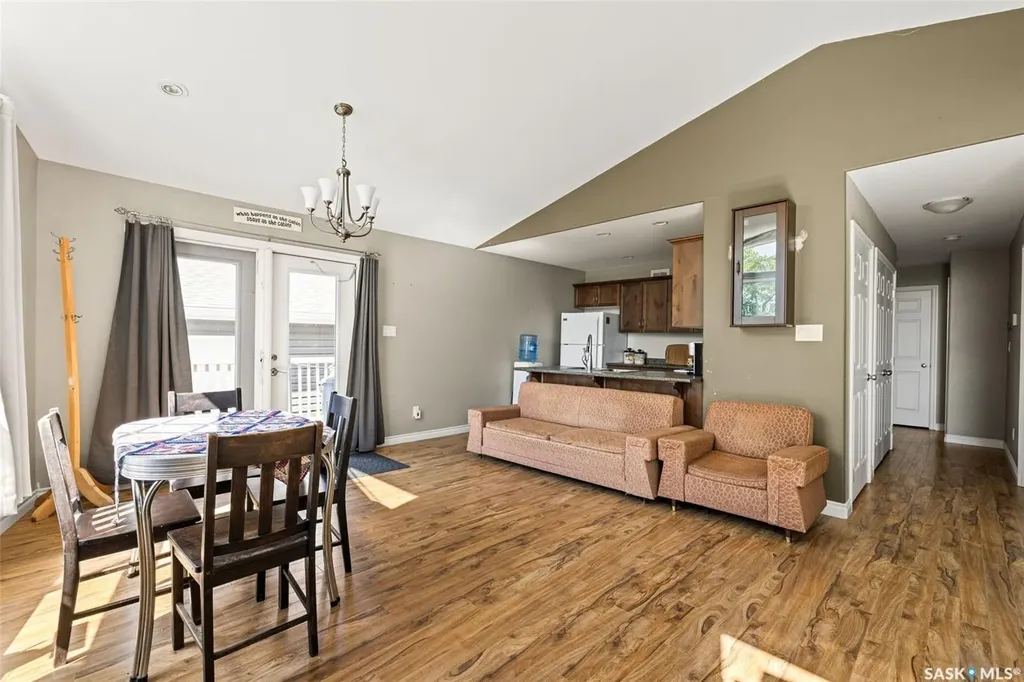 3 Poplar Street Grandview Beach SK S0G 1C0