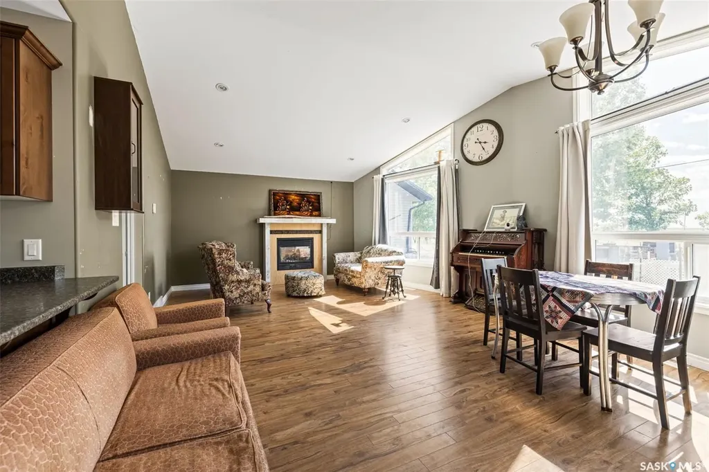 3 Poplar Street Grandview Beach SK S0G 1C0