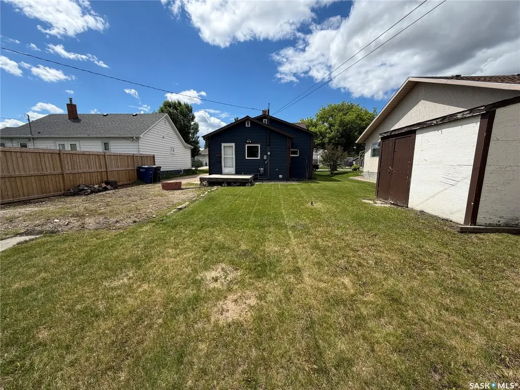 610 12th Street Humboldt SK S0K 2A0