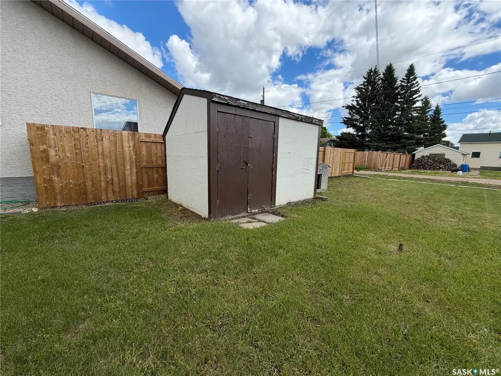 610 12th Street Humboldt SK S0K 2A0