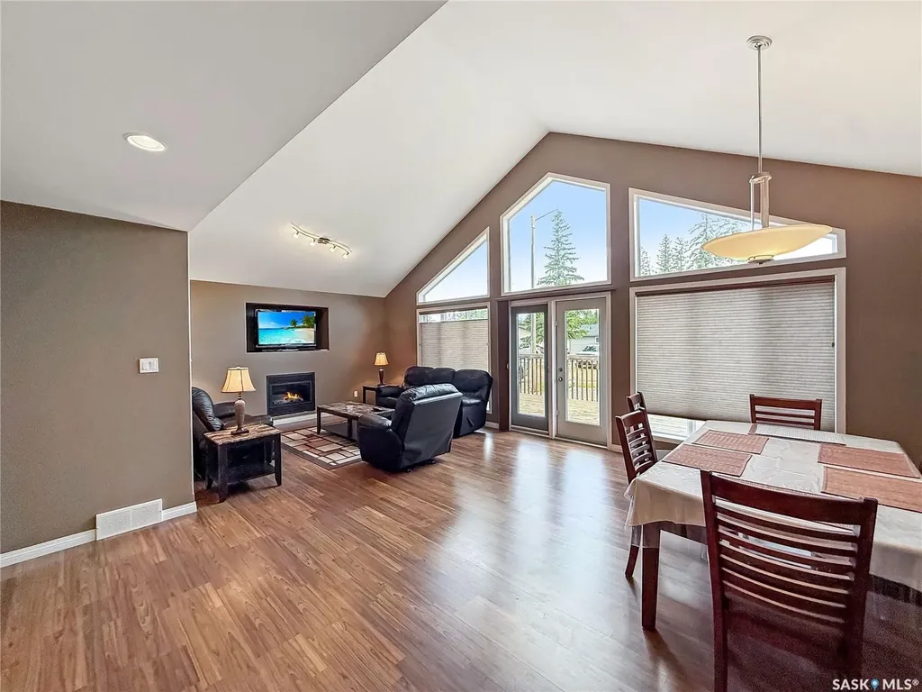 5 Red Willow Crescent Candle Lake SK S0J 3E0