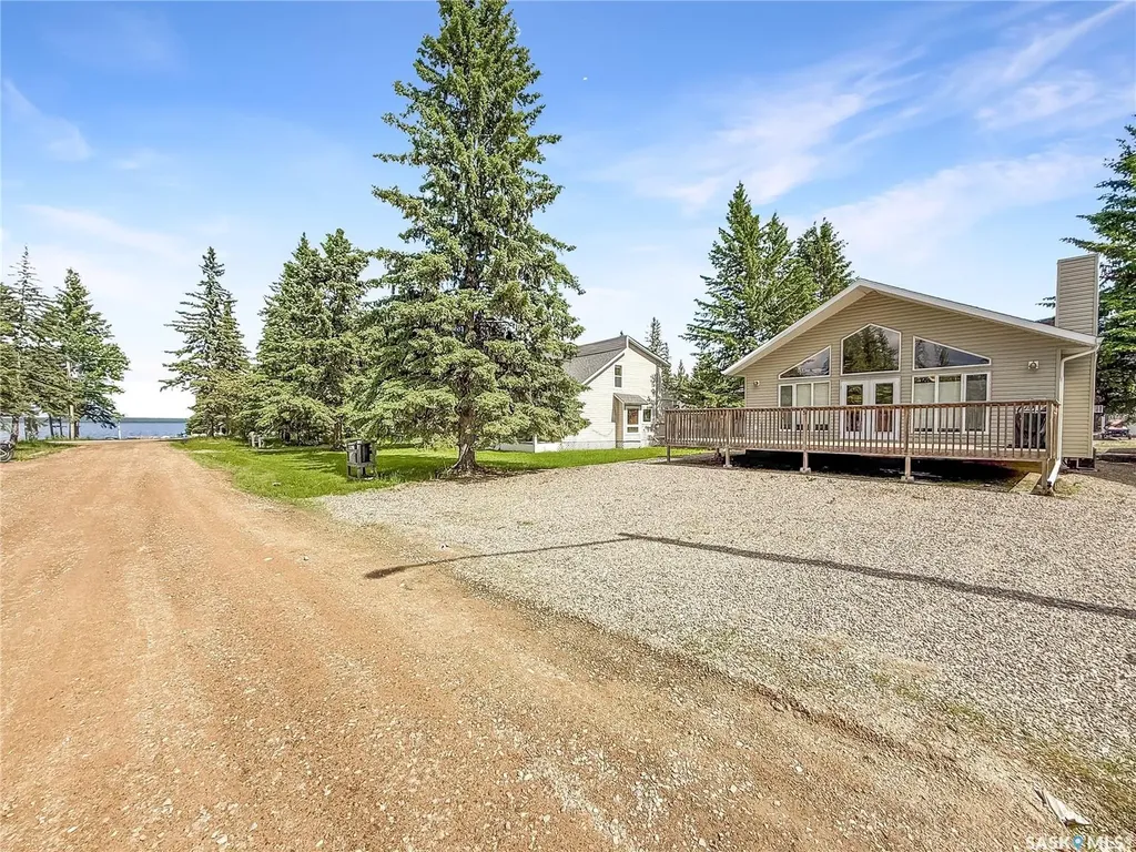 5 Red Willow Crescent Candle Lake SK S0J 3E0