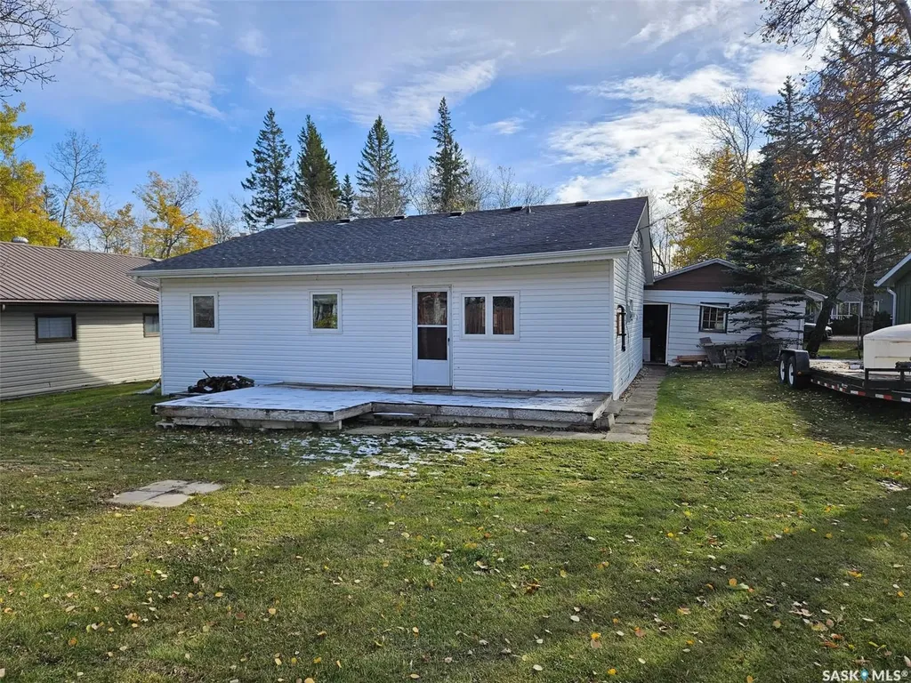 7 Aspen Crescent Moose Mountain Provincial Park SK S0C 2S0