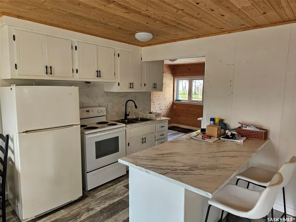 7 Aspen Crescent Moose Mountain Provincial Park SK S0C 2S0