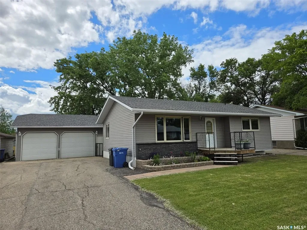 18 Mountain Drive Carlyle SK S0C 0R0