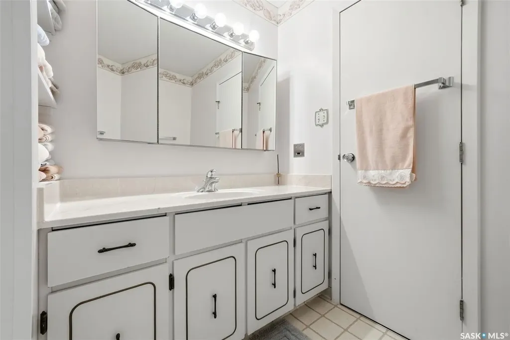 95 Quincy Drive Regina SK S4S 6L9