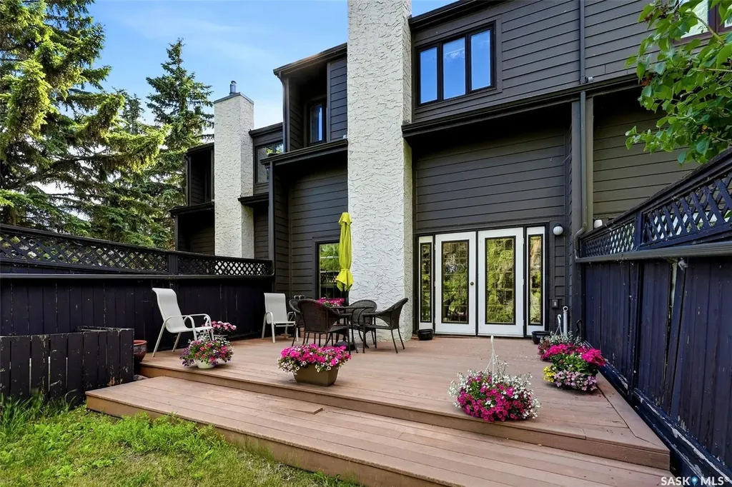 95 Quincy Drive Regina SK S4S 6L9