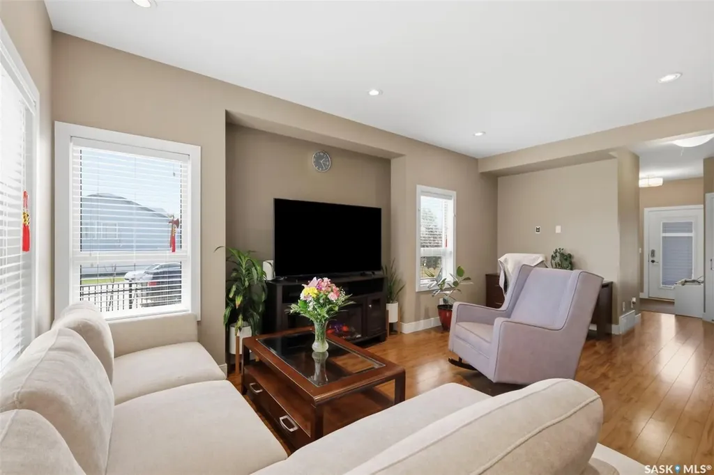 1550 Paton Crescent Saskatoon SK S7T 0J1