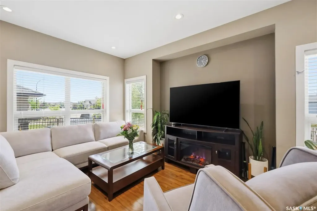 1550 Paton Crescent Saskatoon SK S7T 0J1