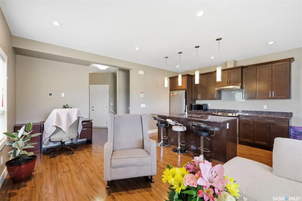 1550 Paton Crescent Saskatoon SK S7T 0J1