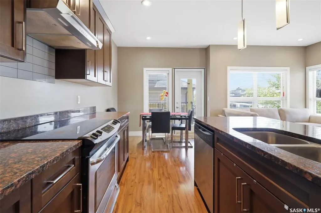 1550 Paton Crescent Saskatoon SK S7T 0J1