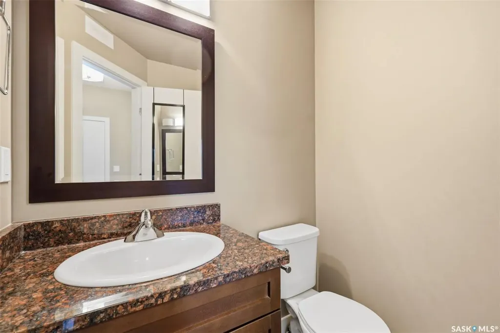 1550 Paton Crescent Saskatoon SK S7T 0J1