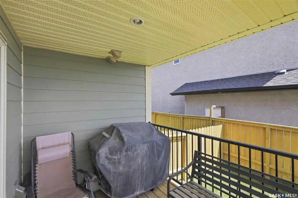 1550 Paton Crescent Saskatoon SK S7T 0J1