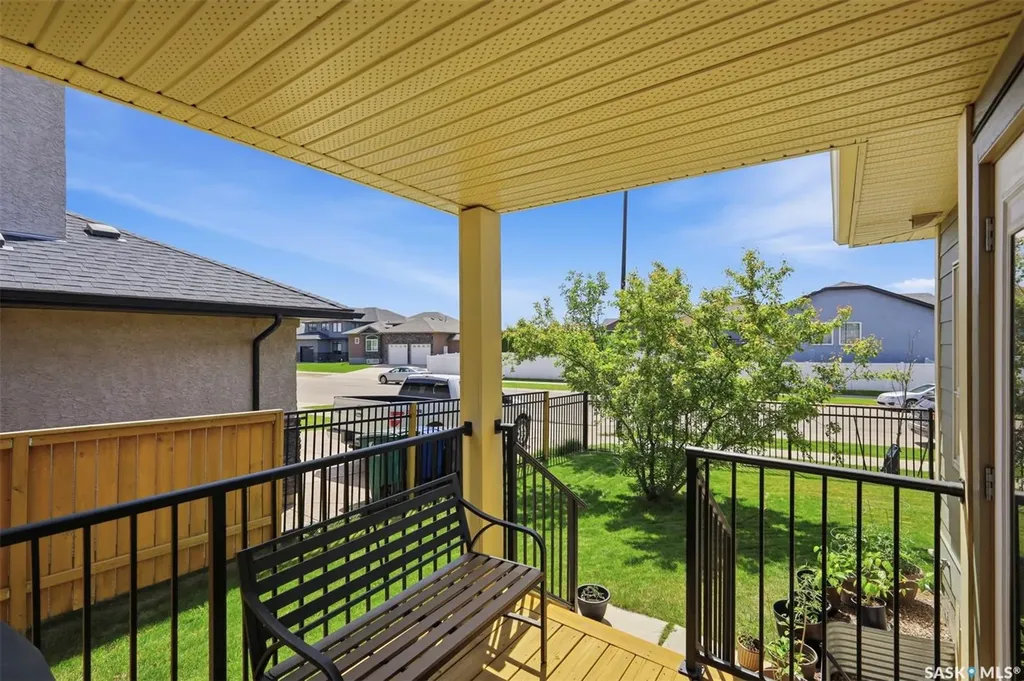 1550 Paton Crescent Saskatoon SK S7T 0J1