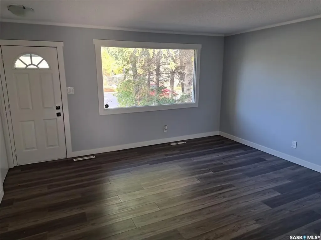 3629 Centennial Drive Saskatoon SK S7L 5E9