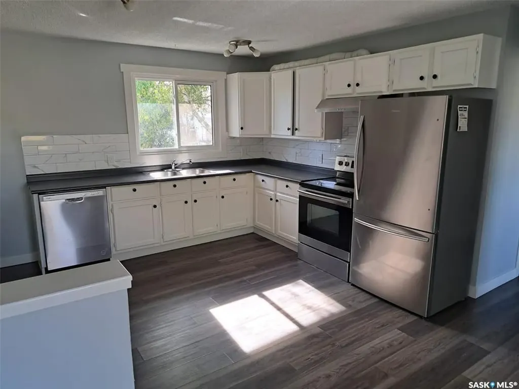 3629 Centennial Drive Saskatoon SK S7L 5E9
