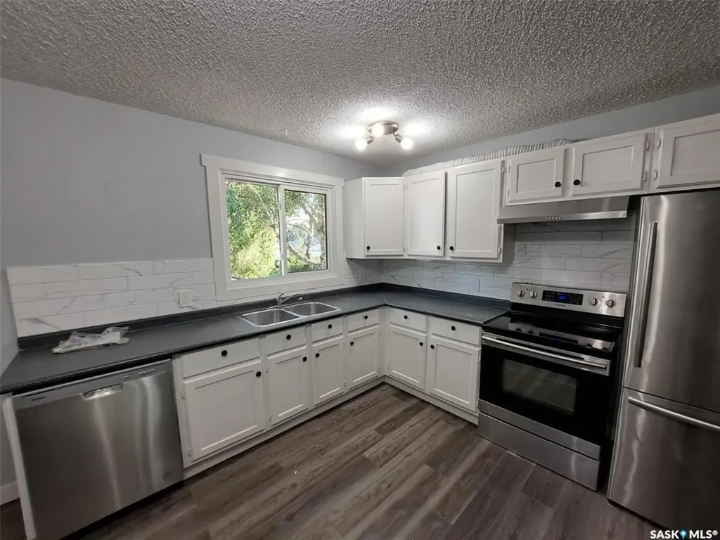 3629 Centennial Drive Saskatoon SK S7L 5E9