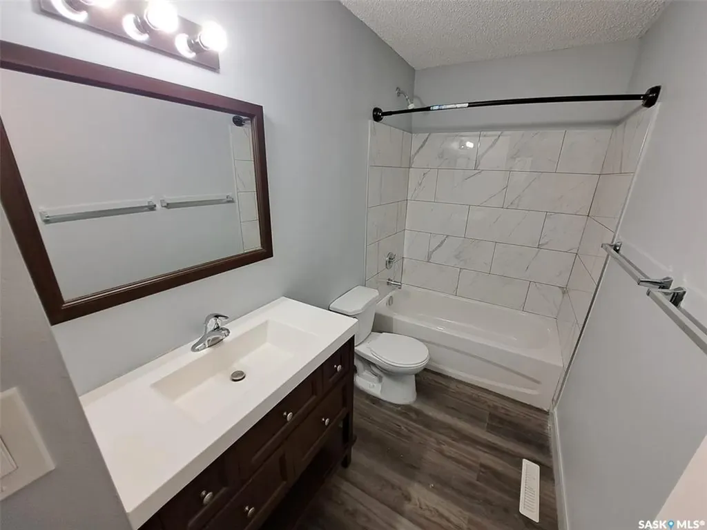 3629 Centennial Drive Saskatoon SK S7L 5E9