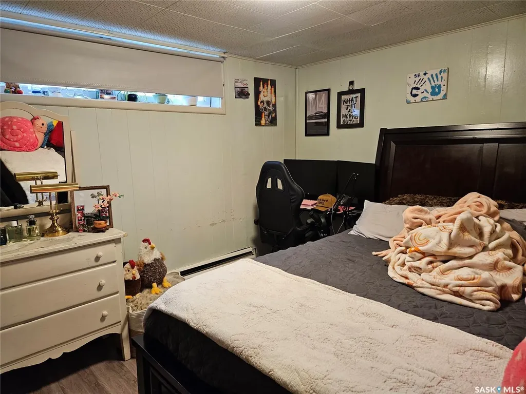1290 Wolfe Avenue Moose Jaw SK S6H 1K2