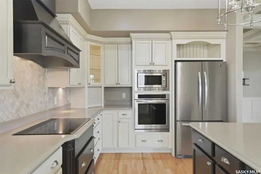 327 Hastings Lane Saskatoon SK S7V 0C8