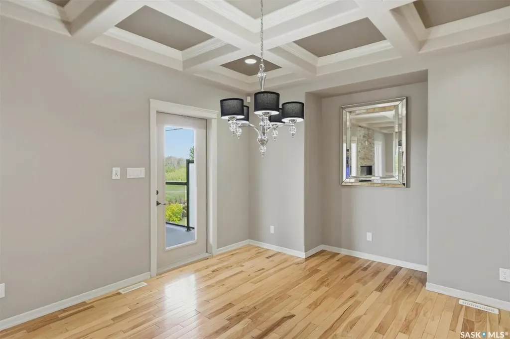 327 Hastings Lane Saskatoon SK S7V 0C8