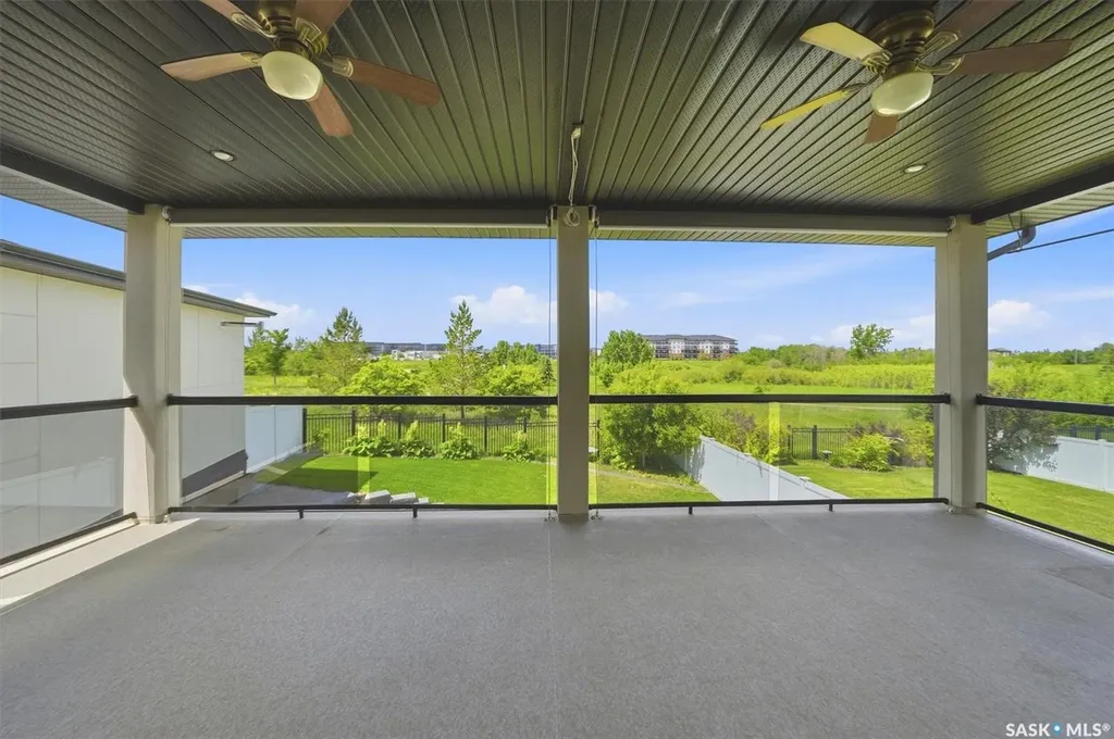 327 Hastings Lane Saskatoon SK S7V 0C8