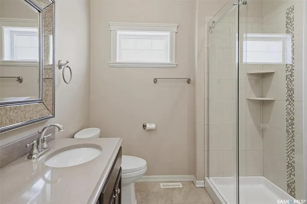 327 Hastings Lane Saskatoon SK S7V 0C8